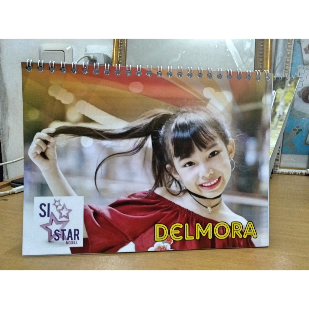 kalender meja landscape 7 lembar