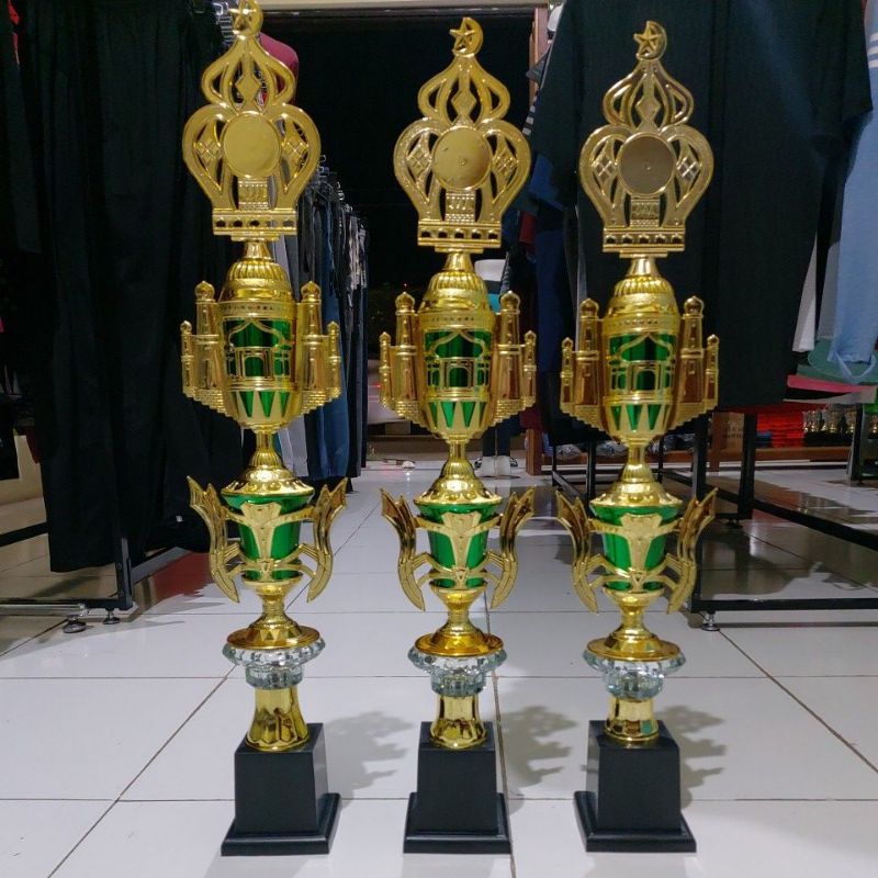 PIALA/TROPHY  MEWAH MTQ TINGGI 70 CM PIALA MASJID