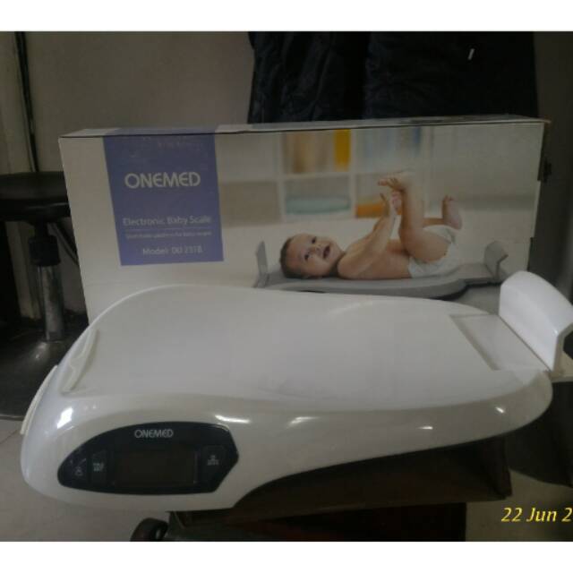 Timbangan bayi digital onemed