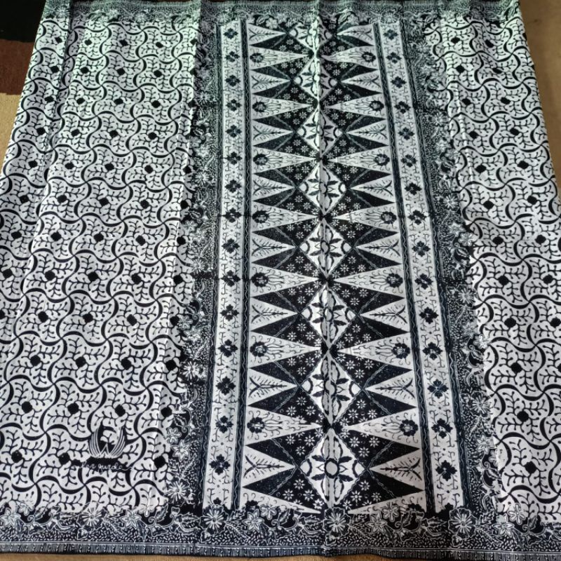 SARUNG BATIK LAR GURDA/SARUNG BATIK | SARUNG KANG SANTRI MOTIF AKSARA JAWA HANACARAKA|SARUNG