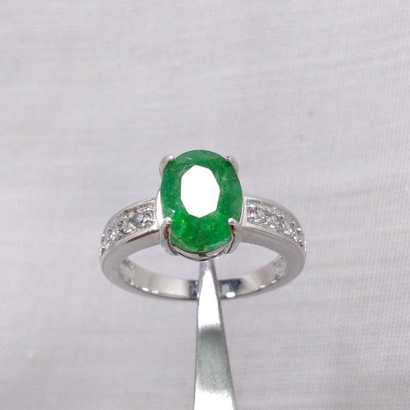 TERCANTIK BATU ZAMRUD ASLI NATURAL TOP QUALITY UNTUK WANITA SIAP PAKAI