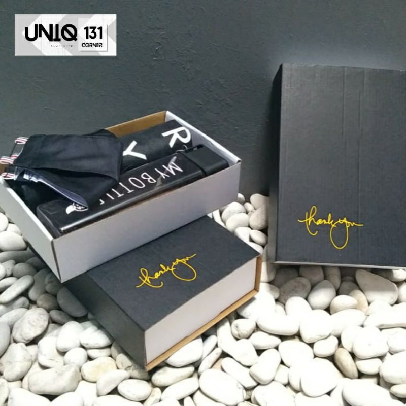 

Hampers Parsel Kado Ultah Wisuda Gift Box