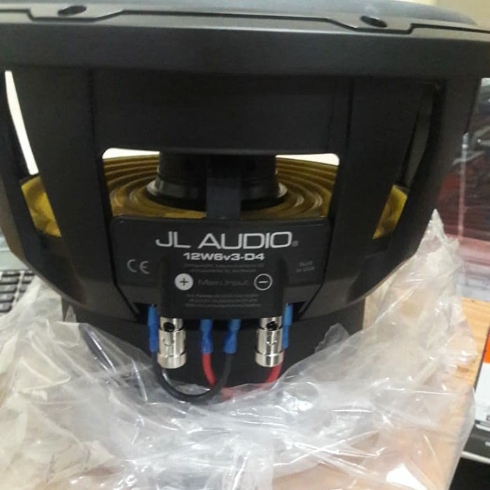 Subwoofer JL audio W6 v3