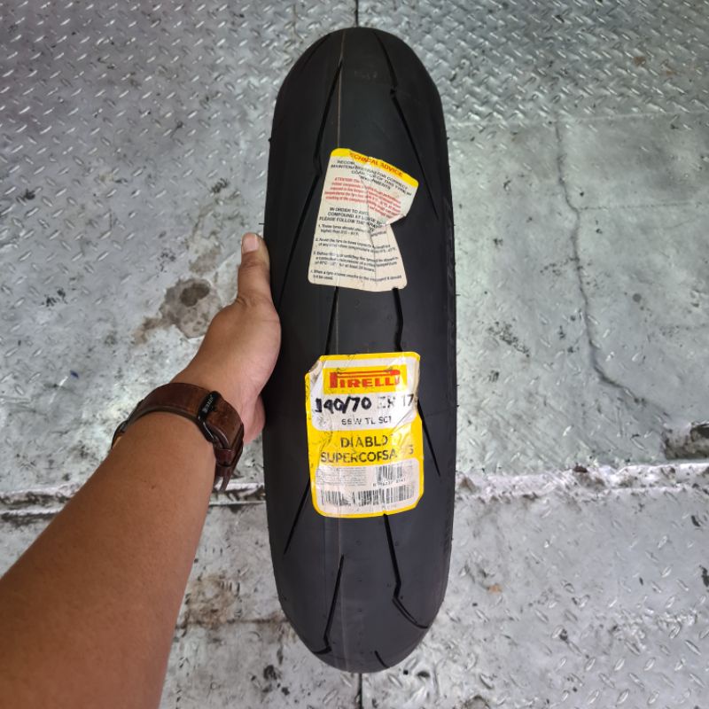 Ban Pirelli Diablo Supercorsa V3 140/70-17 KLX CRF CBR GSX 150 R15 V3 MT15 KTM Duke RC