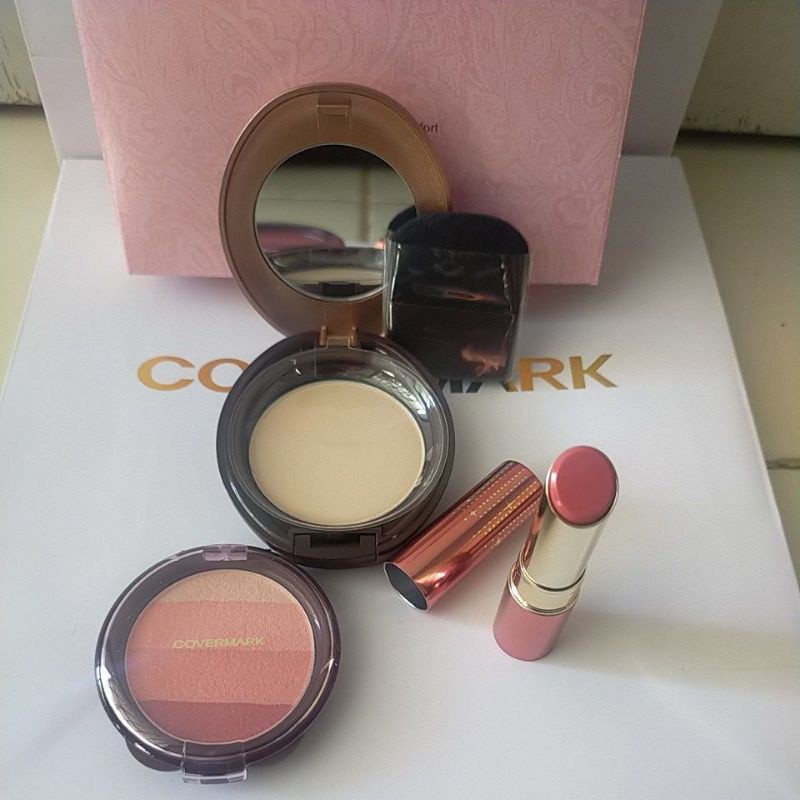 COVERMARK Flawless Fit Elegant Beauty Collection