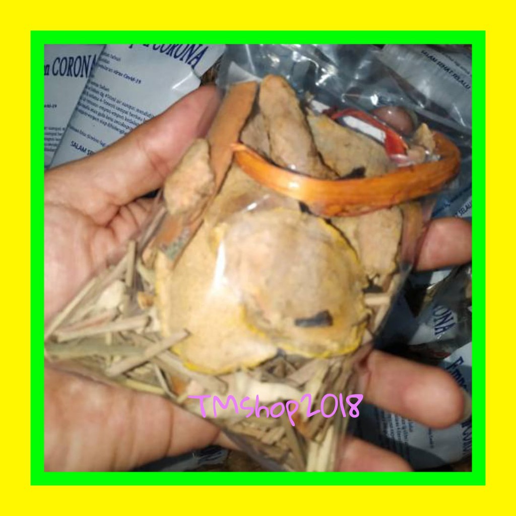 

Empon empon corona untuk 3 gelas bahan alami berkualitas