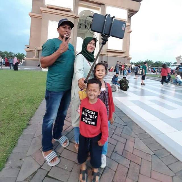 larasatineni083830642638