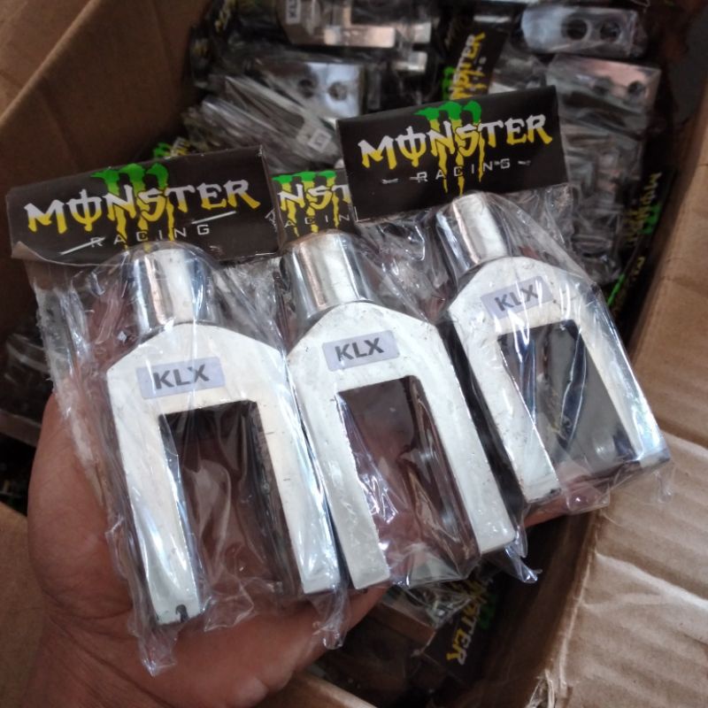 PENINGGI SHOCK BELAKANG KLX 150 S L G BF D TRACKER Peninggi shock belakang KLX