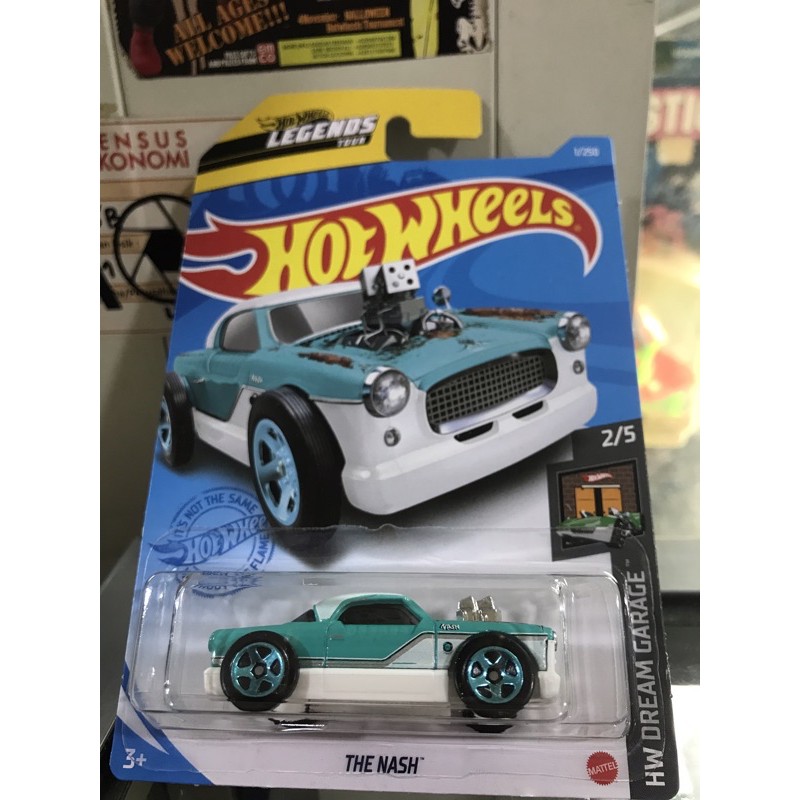 Машинка hot Wheels dpv33