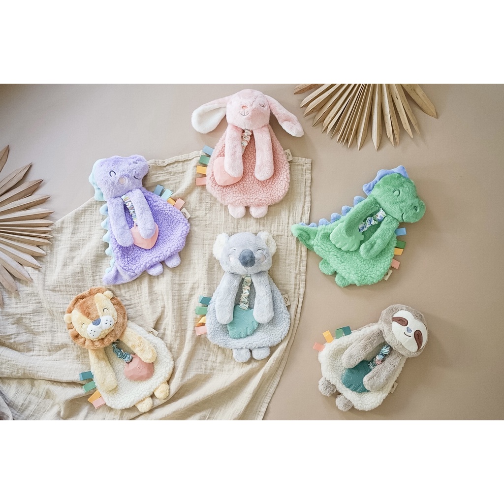 Itzy Ritzy Itzy Lovey Plush and Teether Toy | Boneka Gigitan Bayi