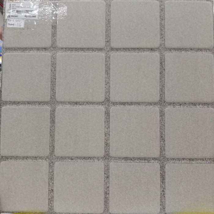 Ikad Keramik Lantai / Keramik Garaso / Keramik Motif / Keramik SXL Kobe SIlver 40X40