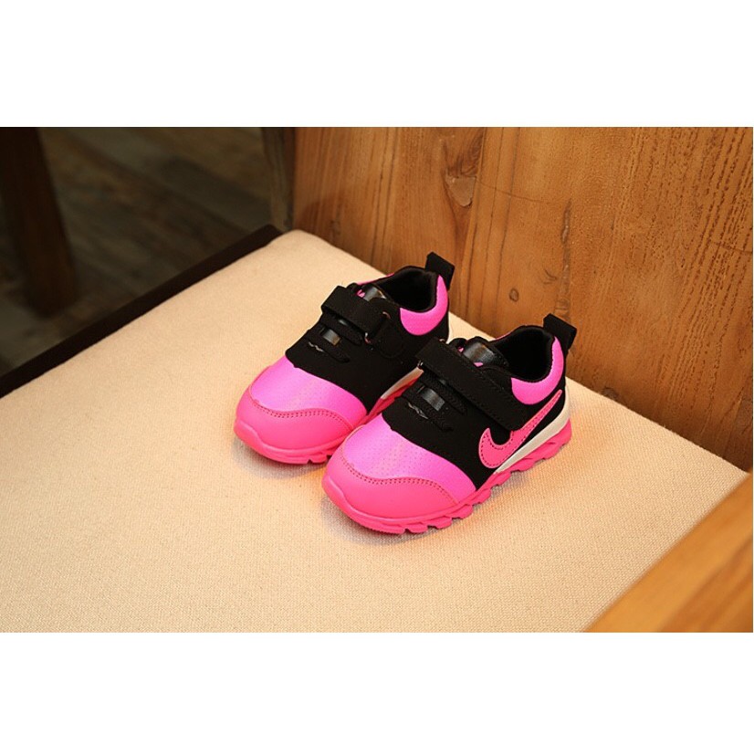 CHILDREN SNEAKER PINK