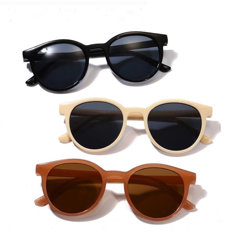 Kacamata Luar Ruangan Pasangan Korean Fashion Round Eye Cat Black Glass Women/Men Sunglasses