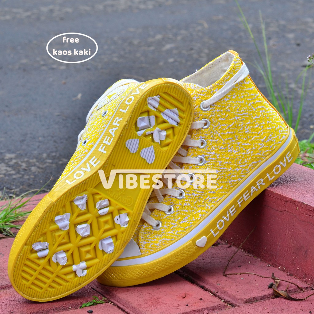 converse love fear love yellow