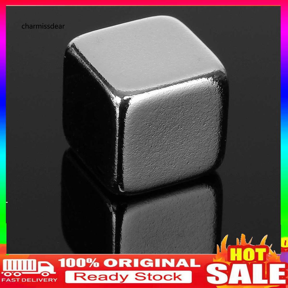 

Magnet Kubus Neodymium Bentuk Kotak n50 10x10x10mm n50