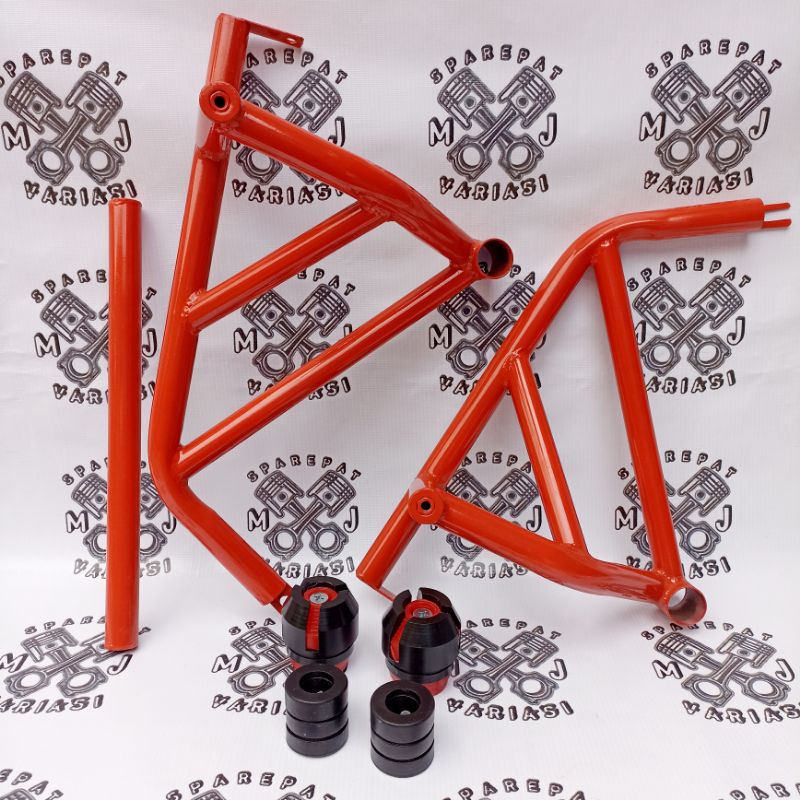 TUBULAR CRASHBAR VIXION NEW / TUBULAR CRASHBAR NVA / TUBULAR CRASHBAR NVL / CRASHBAR  ADVANCE