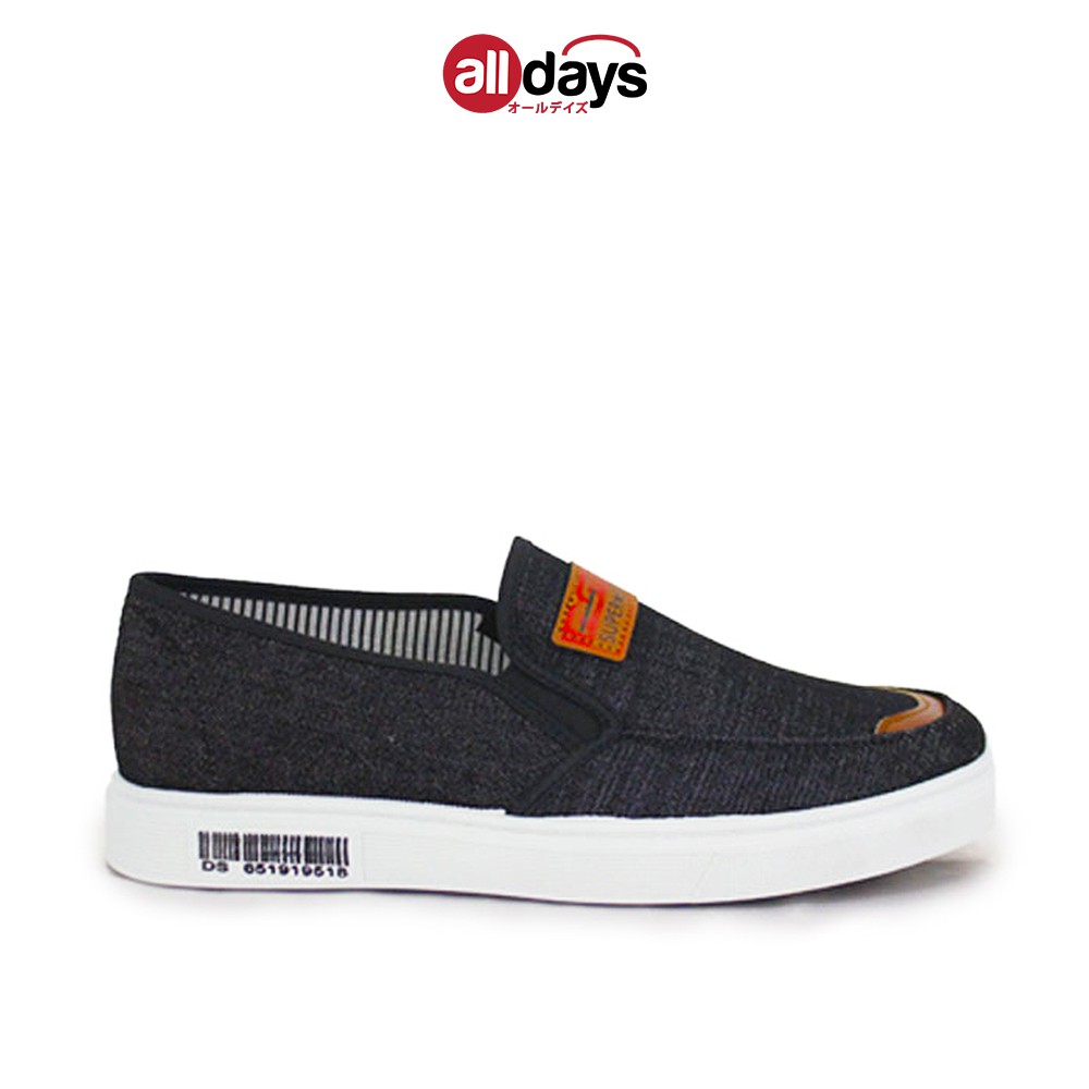 Sepatu Sneakers Slip On Casual Pria 2104-1027 Size 39-44