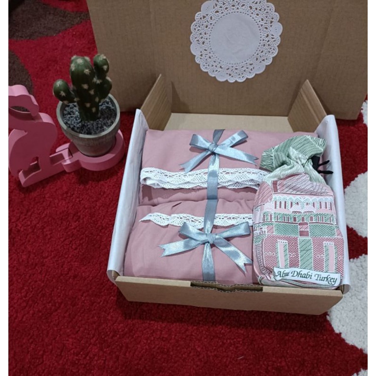 Hampers Mukenah Traveling 2 in 1/Hampers Lebaran/Gift Set Mukena Sajadah traveling/ Kado Ulang Tahun