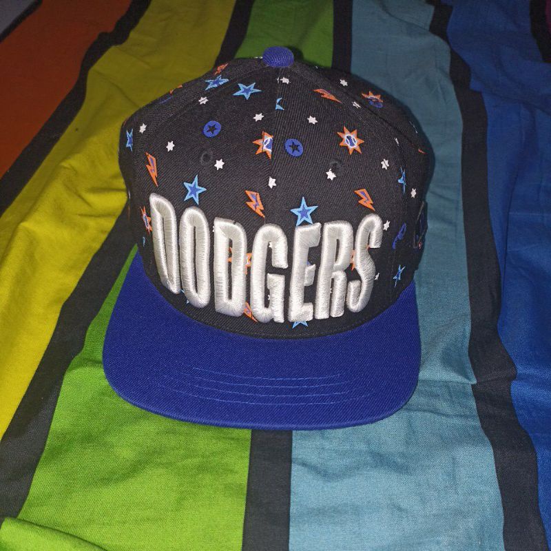 Topi second branded MLB