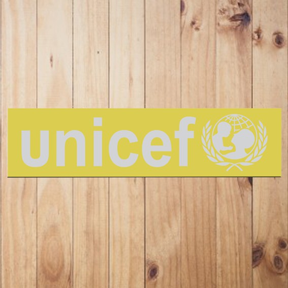 

Stiker Unicef Plain