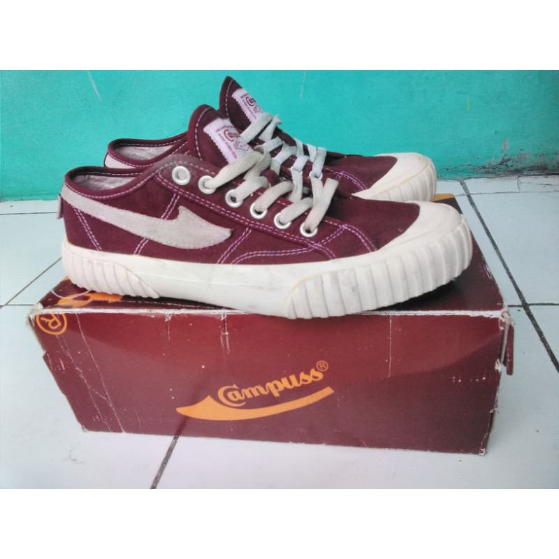 SEPATU CAMPUSS