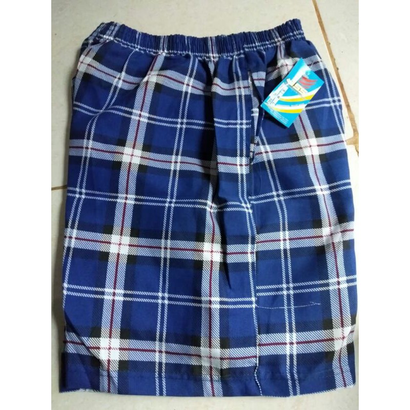 celana kolor motif kotak