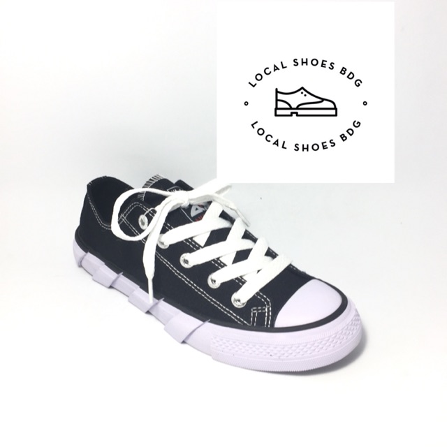 SEPATU SEKOLAH MOTIX UNTUK ANAK