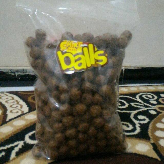 

Chikiballs repack 125gr / makanan ringan