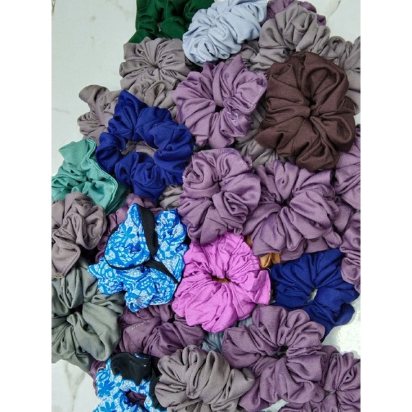 Scrunchie Ikat Rambut Cepol Hijab - Kuncir Rambut Kain Scrunchie Jumbo - Ikat Rambut Ponytail Elastis