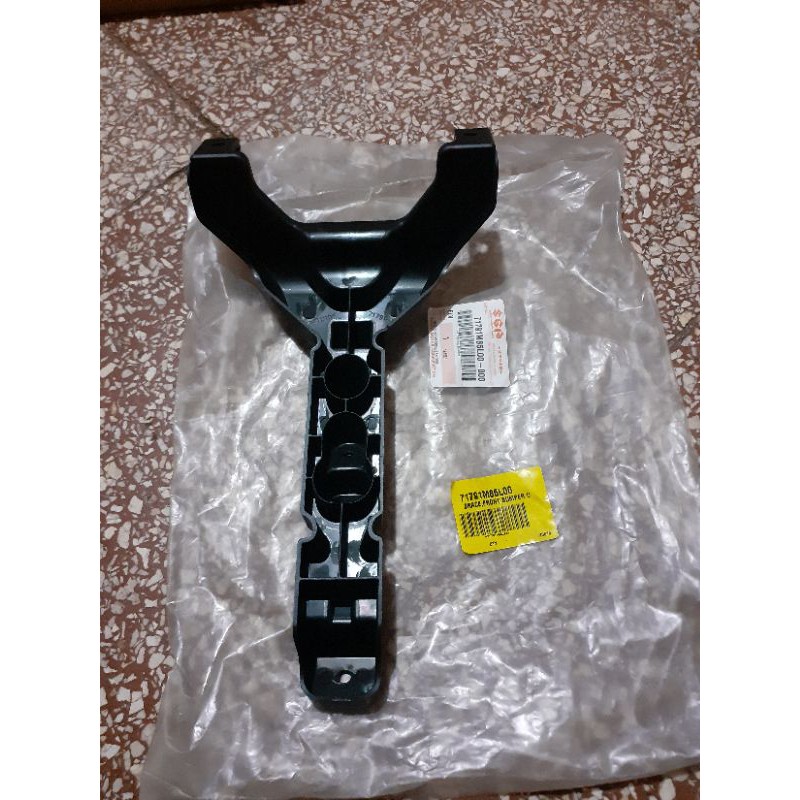 breket gril bemper depan suzuki new splash