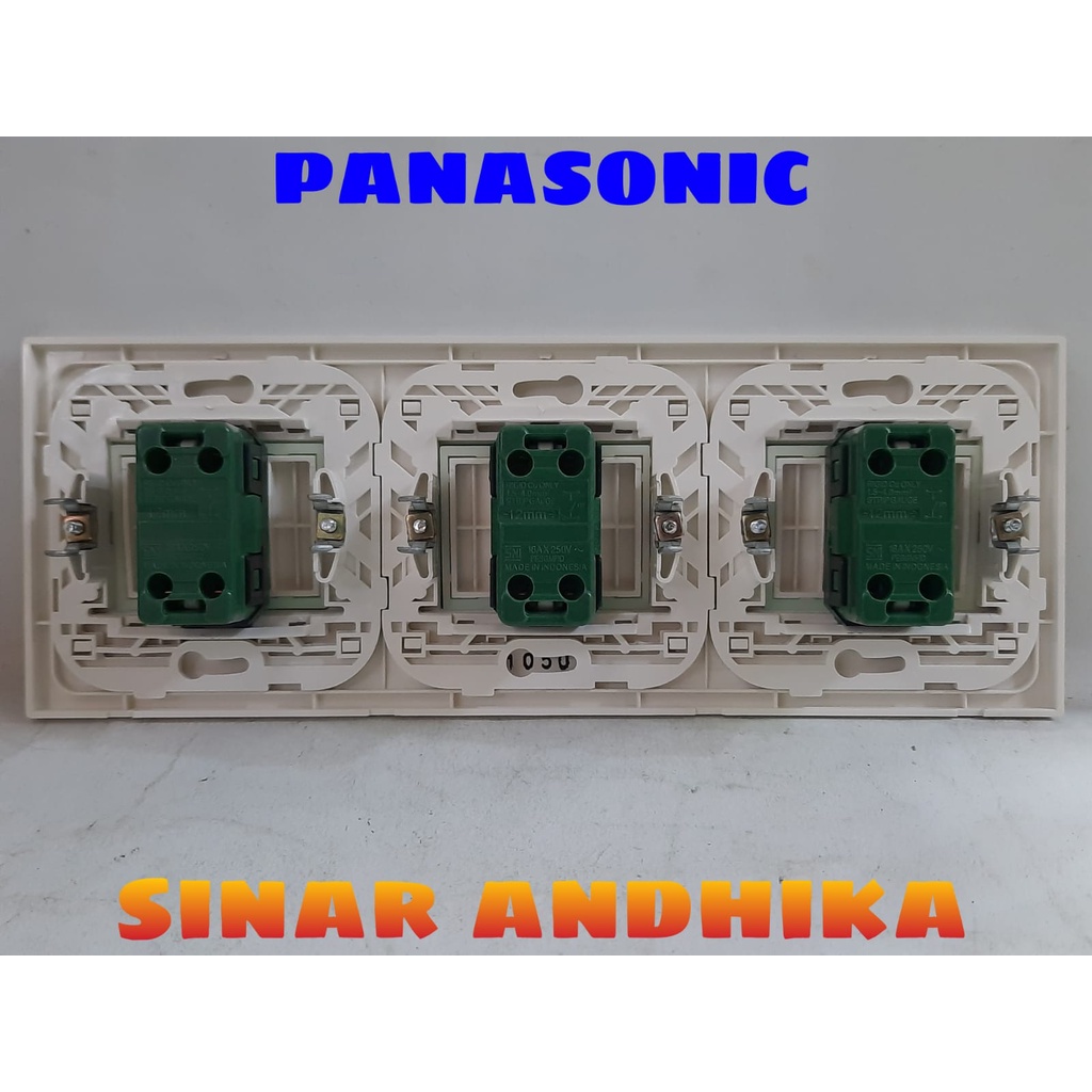 SAKLAR TRIPLE LEBAR PUTIH STYLE E PANASONIC WESJ 78069W+WESJ 5941