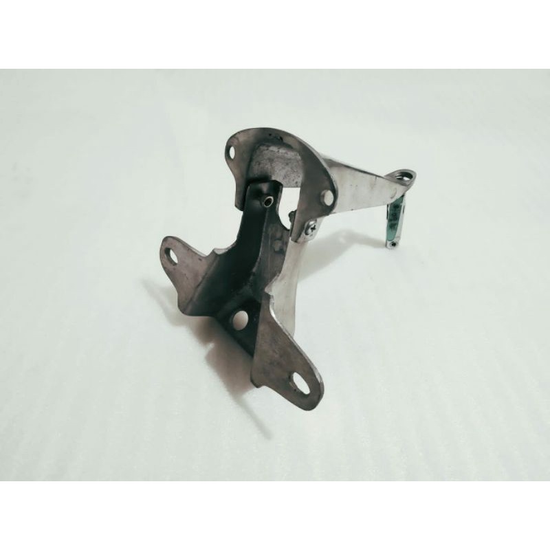dudukan pangkon lampu stop yamaha dt 100 trail classic all motor trail klasik dan motor