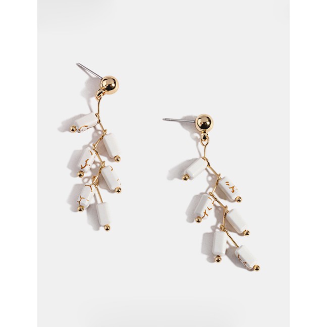 LRC Anting Tusuk Fashion Gold Synthetic Stone Earrings F52077