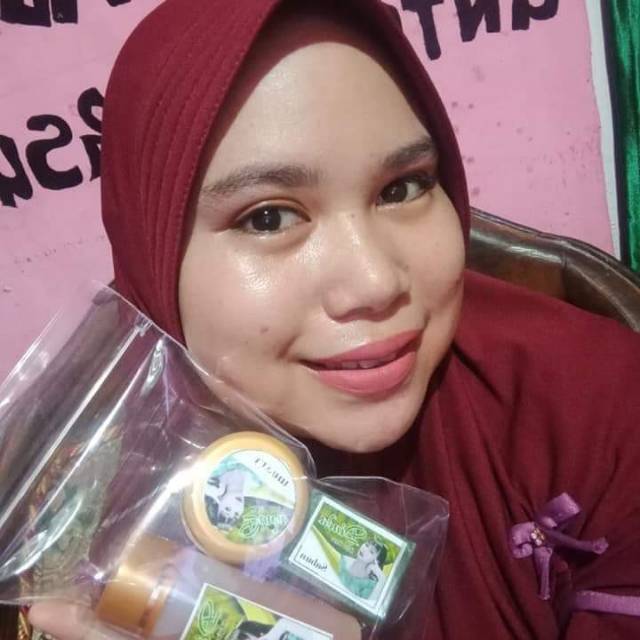 Cream dinda skincare