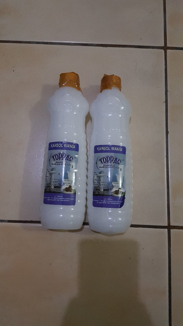 Toppas Karbol Wangi Cemara 500ml