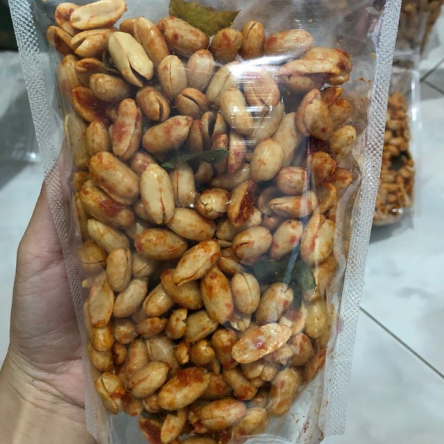 

kacang goreng daun jeruk