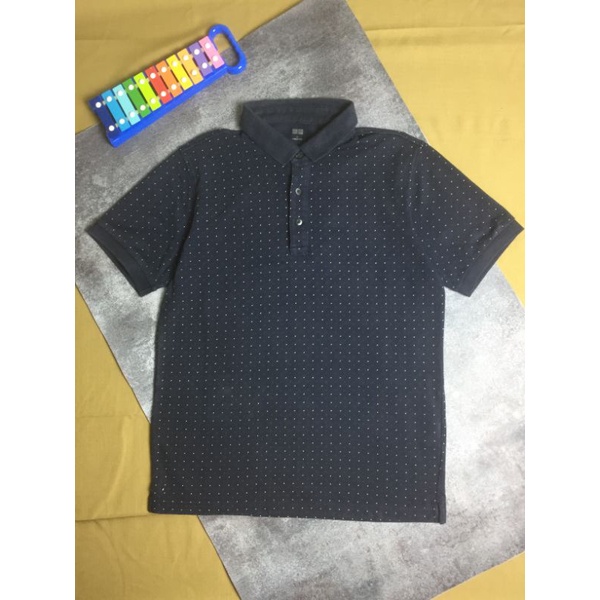 poloshirt uniqlo/kaos kerah uniqlo/baju uniqlo pria