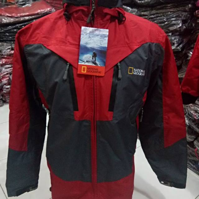 JAKET GUNUNG & OUTDOR WATERPROOF (NATIONAL GEOGRAPHIC)