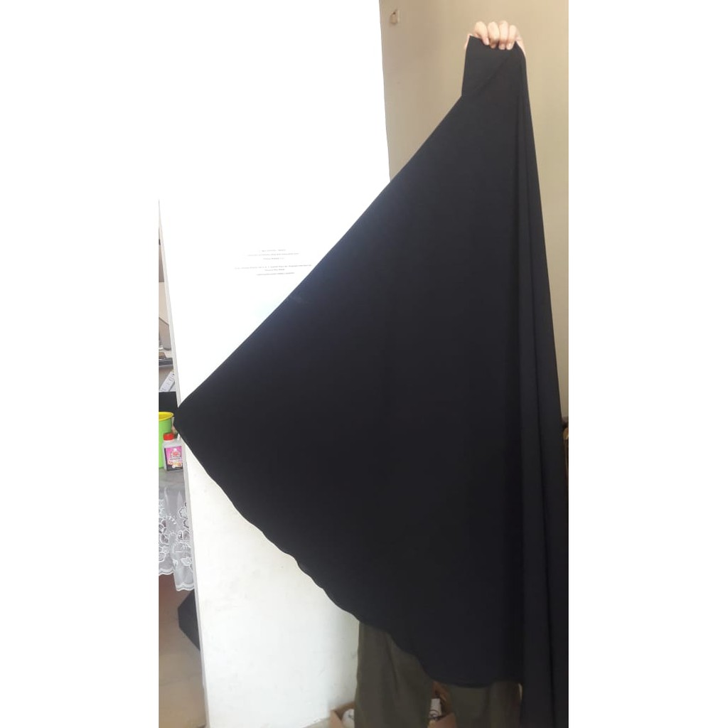 jilbab syari hitam untuk anak umur 5 tahun