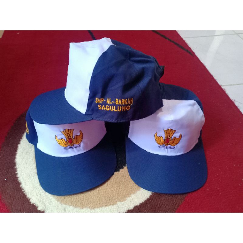 Topi SMP bahan Drill + Identitas Sekolah