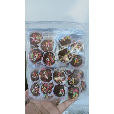 

CUPCAKE MINI ECERAN SERIBU