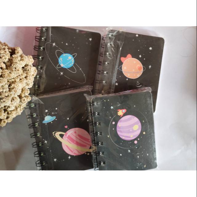 

Notebook kecil bntuk planet lucu