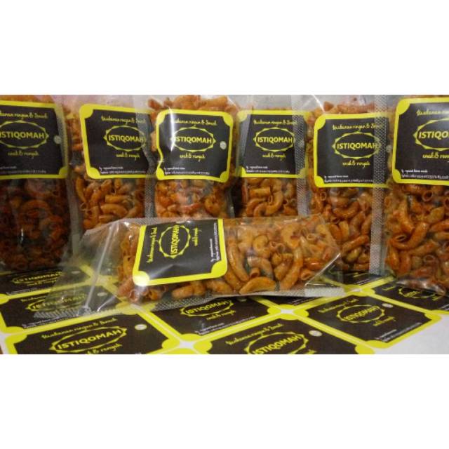 

Makaroni sambal daun jeruk