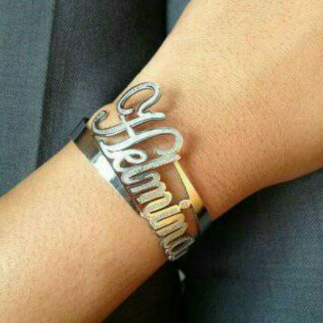 Gelang / gelang titanium / gelang pria / gelang tangan / gelang nama