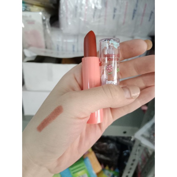 LIPSTIK VELVET SUPER BAGUS WARNA SESUAI PHOTO