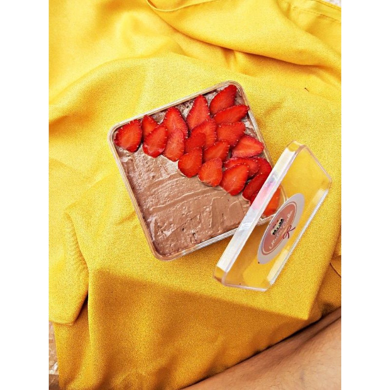 

Chocolate Strawberry Shortcake