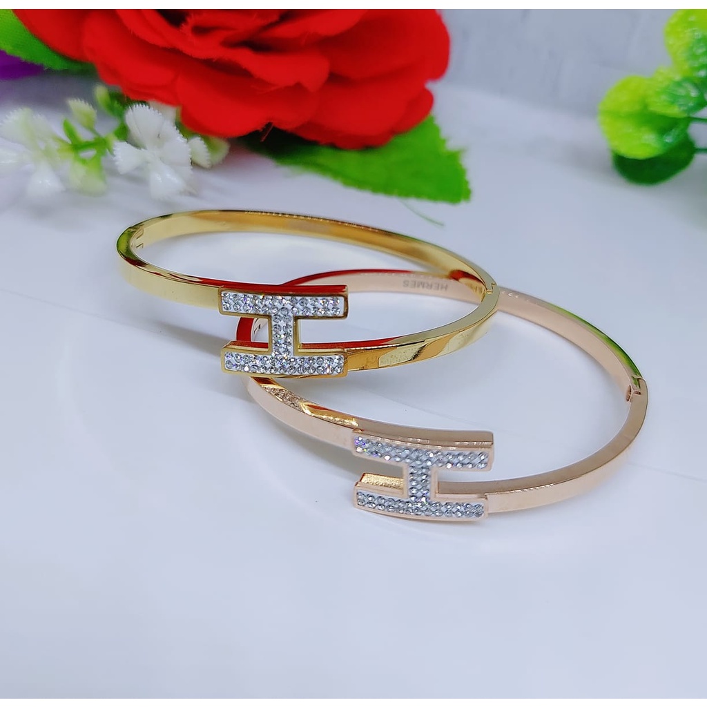 Gelang &amp; Cincin Titanium Set Permata