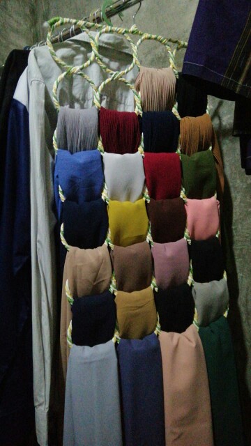 Gantungan  Baju Tembok Stainless 150cm