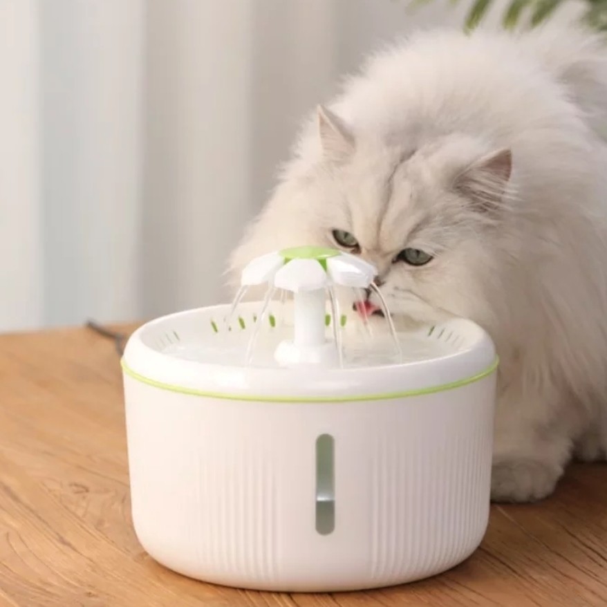 Dispenser Tempat Air Minum Pet Water Fountain Anjing Kucing