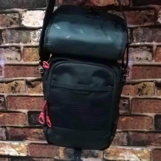 Tas Rei Tas Selempang Rei Tas Travel Pouch Rei Budapest X2